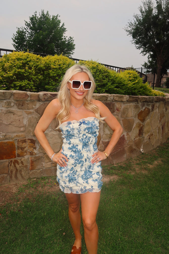 Vintage Blue Floral Ruched Dress – Pretty Little Babes Boutique